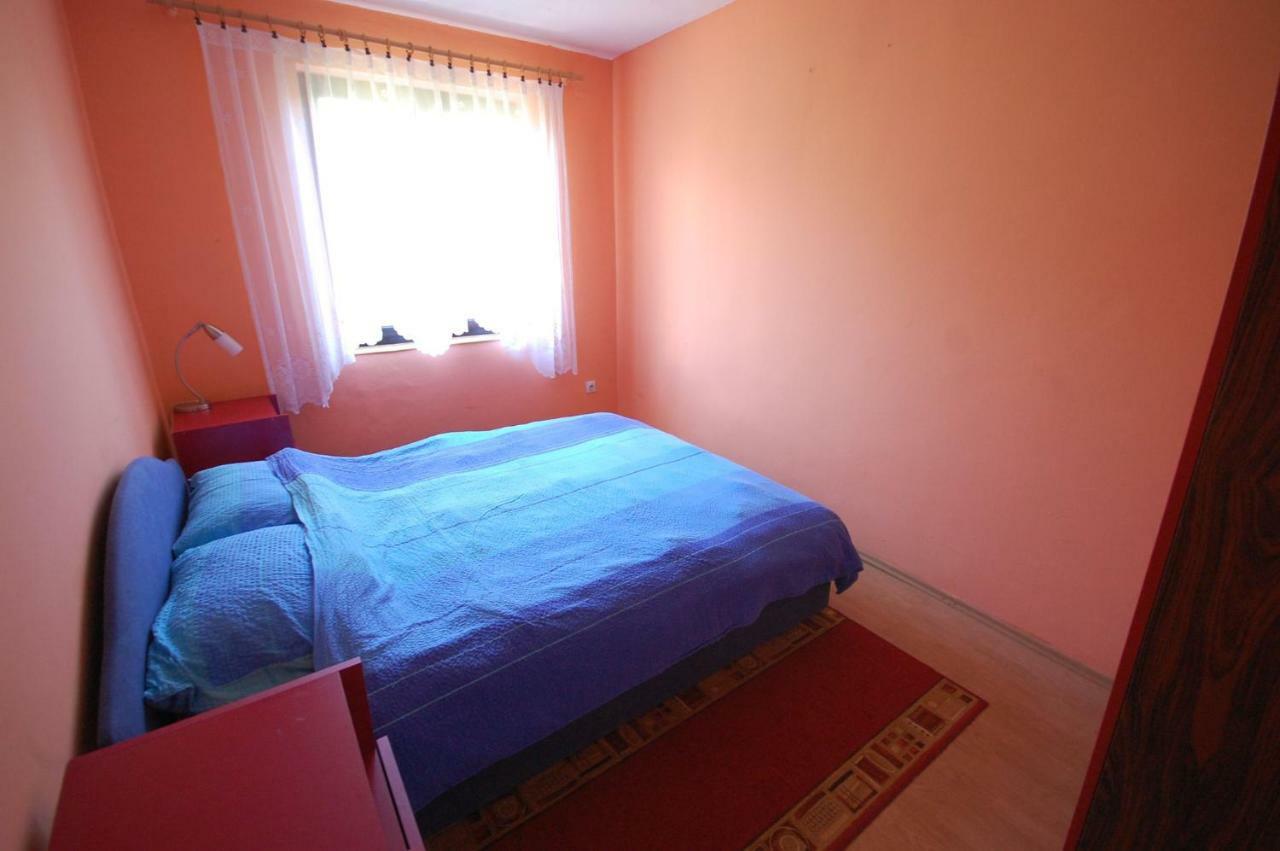 Apartments Juric By El-Pi Tours Njivice Kültér fotó